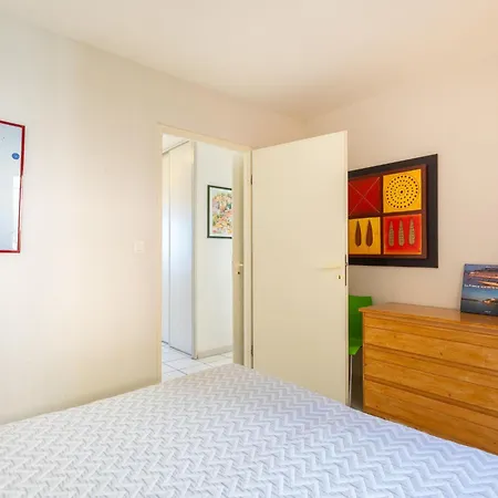 Les Mandariniers By Interhome